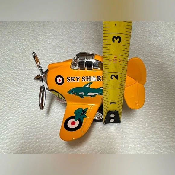 Vintage Style Toy Airplane Set - Orange and Yellow